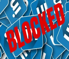 Why does LinkedIn not give its users an opportunity to fix faults for which they have been blocked?